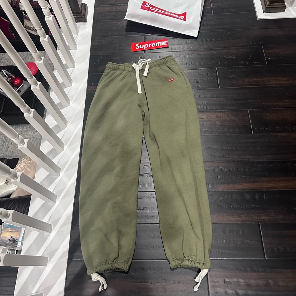 Supreme Sweatpants